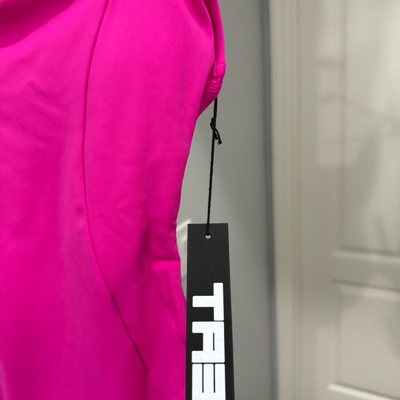 TA3 Squarey Pink One Piece Sculpting Swimsuit Shapewear Size XS Regular/ Long - Picture 4 of 8